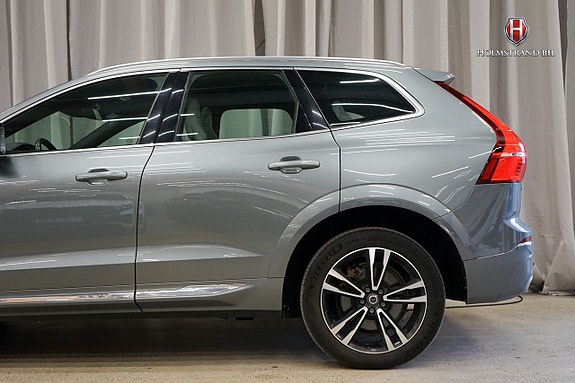Volvo XC60 8 of 27