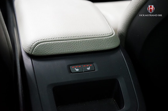 Volvo XC60 13 of 27