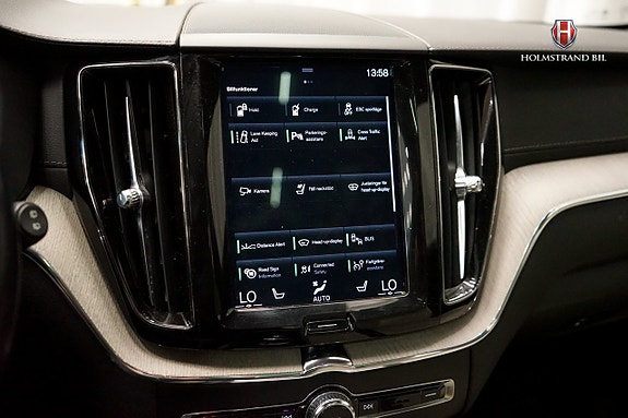 Volvo XC60 21 of 27