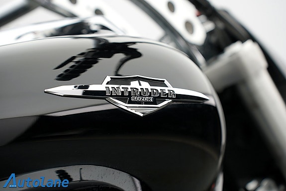 Suzuki VZR1800 Intruder *Nyservad 19 of 26
