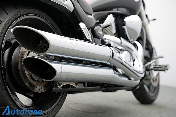 Suzuki VZR1800 Intruder *Nyservad 26 of 26