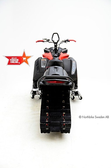 Ski-Doo Summit SP 146" 850 4 of 10