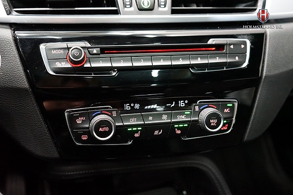 BMW X1 18 of 21