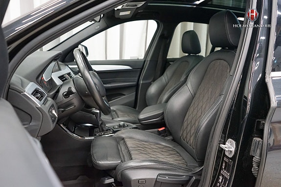BMW X1 9 of 21