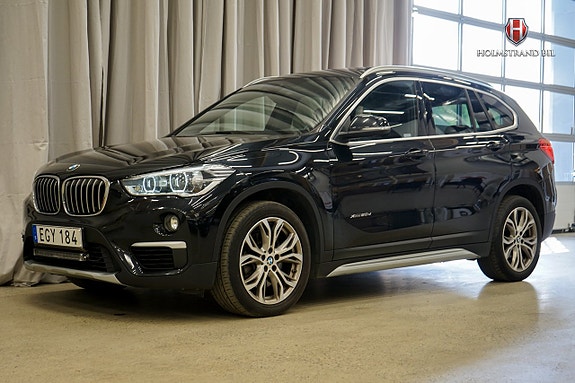 BMW X1 3 of 5