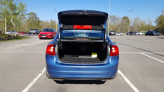 Volvo S60 5 of 5
