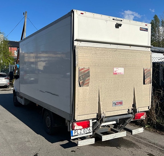 Mercedes-Benz Sprinter 316 2 of 5