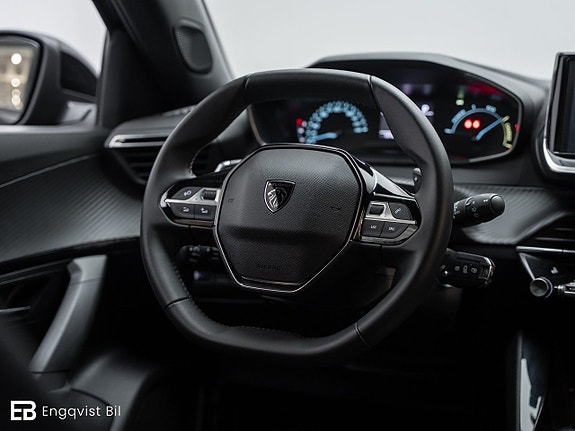 Peugeot 2008 23 of 30
