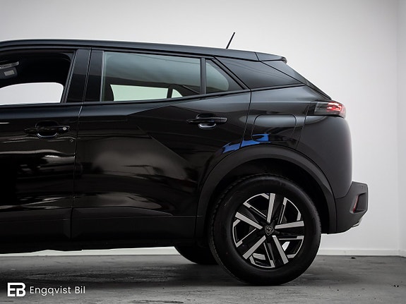 Peugeot 2008 3 of 5