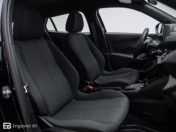 Peugeot 2008 26 of 30