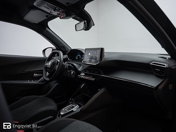 Peugeot 2008 30 of 30