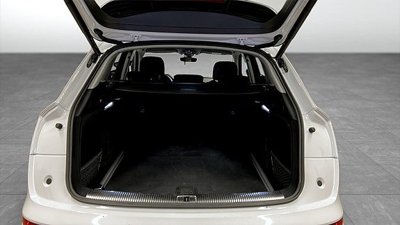 Audi Q5 12 of 25