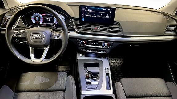 Audi Q5 10 of 25