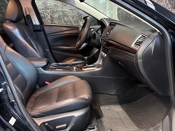 Mazda 6 8 of 17