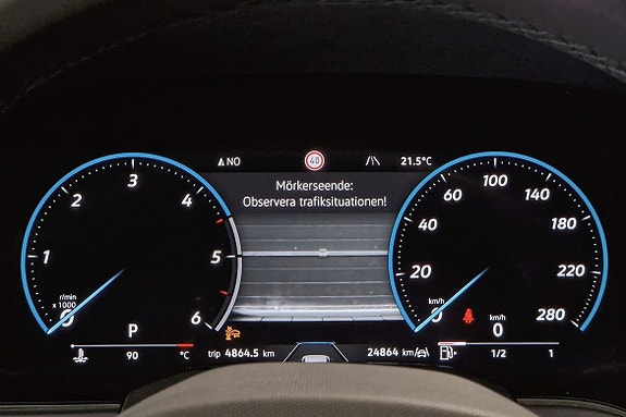 Volkswagen Touareg 13 of 19
