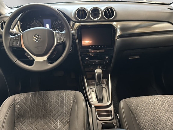 Suzuki Vitara 7 of 17