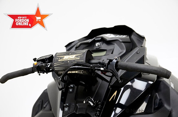 Ski-Doo Summit X 850 154" *Öhlins 12 of 14