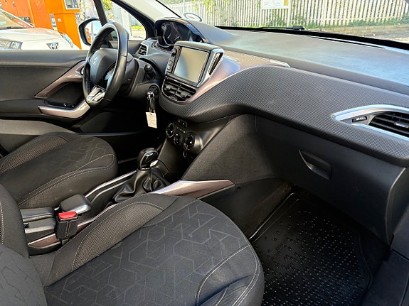 Peugeot 2008 5 of 5