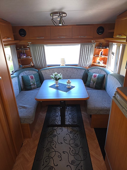 Adria Unica C 563 UL 3 of 7