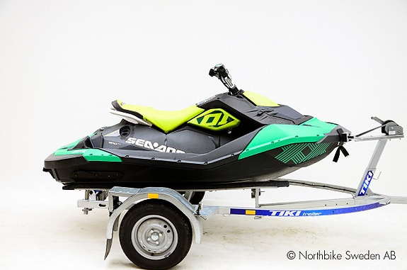 Sea-Doo Spark Trixx 2up -20 *20 timmar*