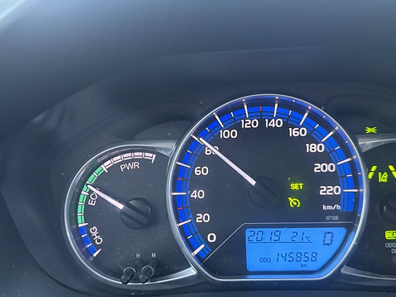 Toyota Yaris 22 of 22