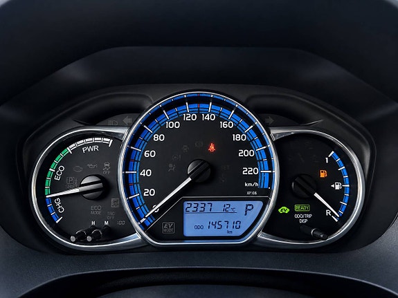 Toyota Yaris 3 of 22