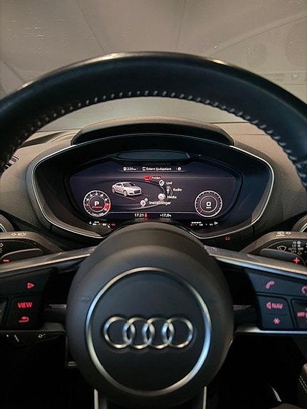 Audi TT 16 of 17