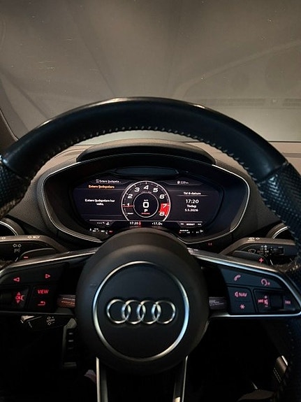 Audi TT 15 of 17