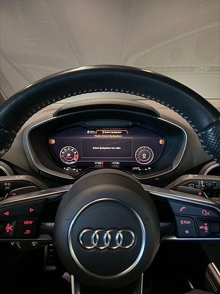 Audi TT 14 of 17