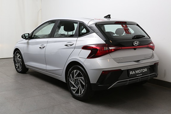 Hyundai i20 3 of 5