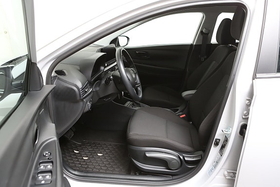 Hyundai i20 4 of 5