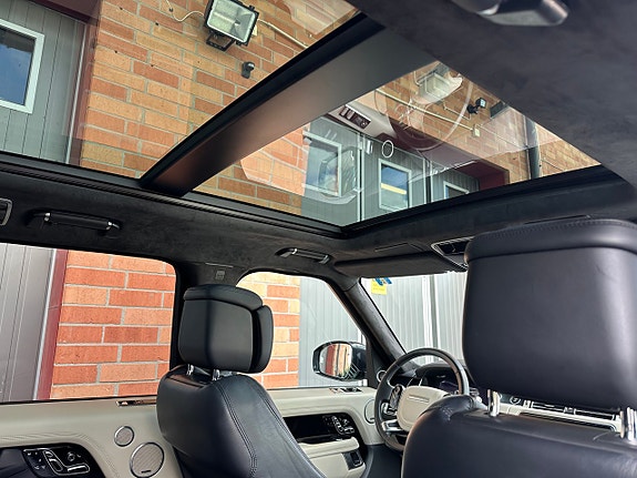 Land Rover Range Rover 19 of 27