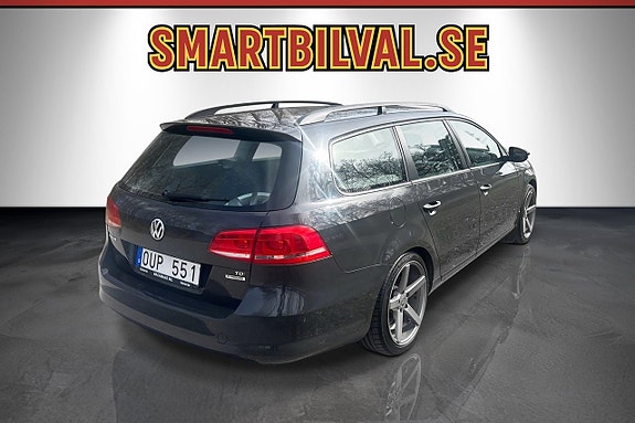 Volkswagen Passat 3 of 5