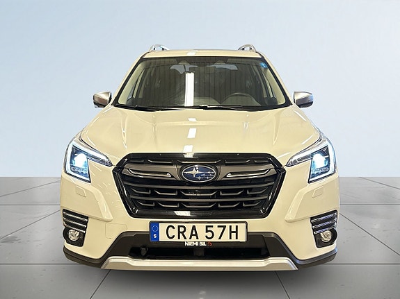Subaru Forester 2 of 5