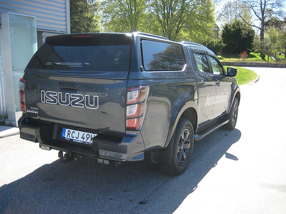 Isuzu D-max 7 of 15