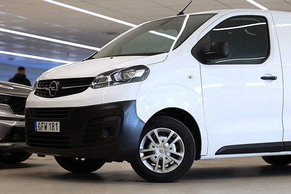 Opel Vivaro 4 of 5