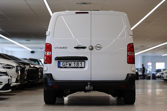 Opel Vivaro 8 of 16