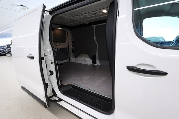 Opel Vivaro 10 of 16