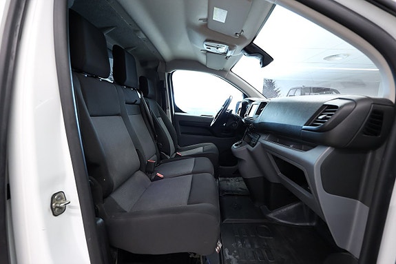Opel Vivaro 11 of 16