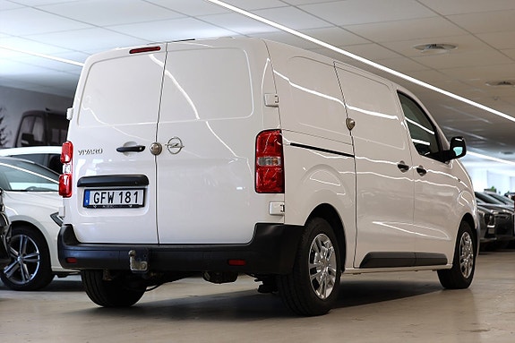 Opel Vivaro 7 of 16