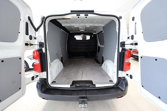 Opel Vivaro 9 of 16