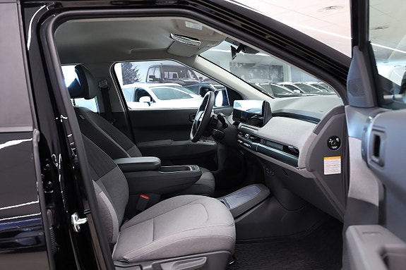Kia EV3 13 of 19