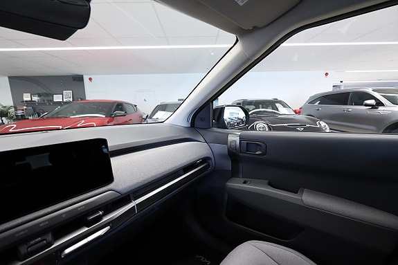 Kia EV3 16 of 19