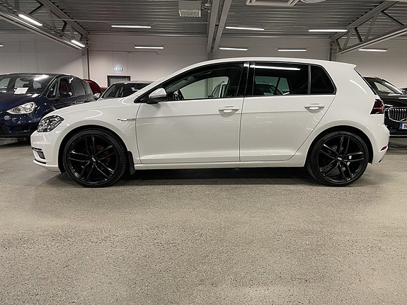 Volkswagen Golf I 2 of 5