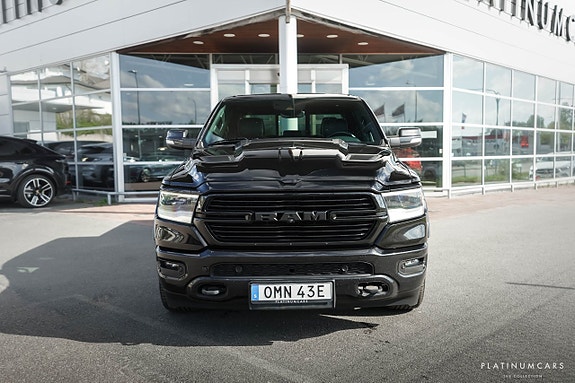 Dodge RAM 1500 3 of 5
