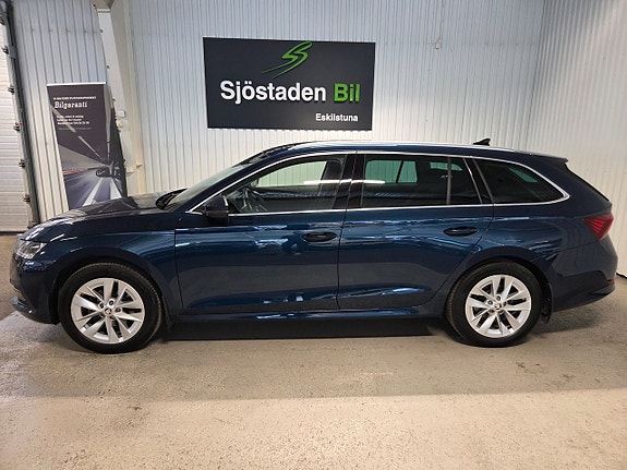 Skoda Octavia 2 of 5