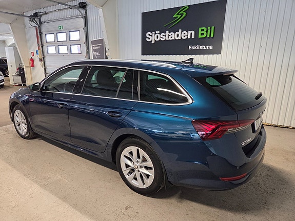 Skoda Octavia 3 of 5
