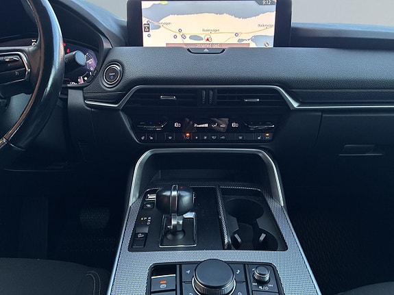 Mazda CX-60 11 of 23