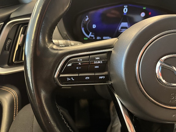 Mazda CX-60 17 of 23