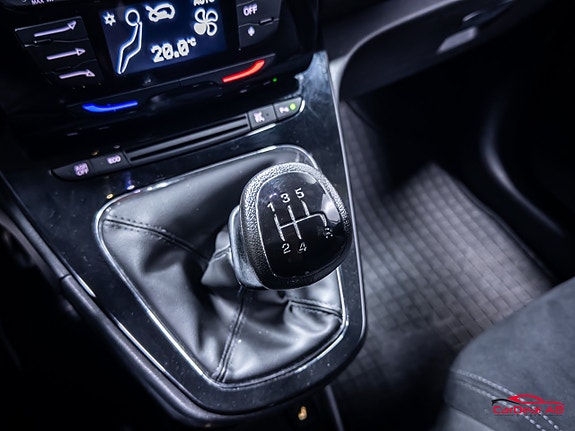 Lancia Ypsilon 24 of 28